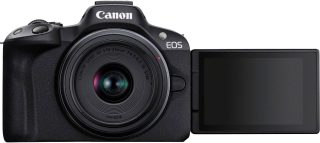 Фотоапарат Canon EOS R50 с обектив 18-45mm