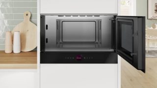 Микровълнова печка Bosch BFR7221B1
