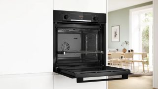 Фурна Bosch HQA534EB3 SER4