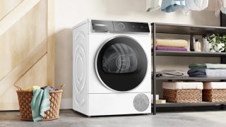 Сушилня Bosch WQB246DNBY SER8 Tumble dryer with heat pump 9kg B