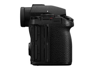 Panasonic Lumix S5 II, тяло
