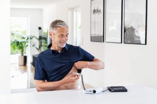 Апарат за кръвно налягане Beurer BM 96 Cardio BT Blood pressure monitor with ECG
