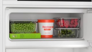 Хладилник Bosch KIL42VFE0 SER4 Built-in refrigerator with freezer compartment