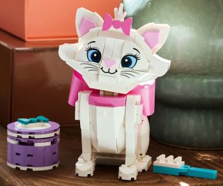 LEGO® Disney 43286 - Очарователната Мари от Аристокотките