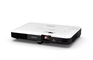 Epson EB-1795F мултимедиен проектор, 3LCD, ултра мобилен, Full HD 1080p, 1920 x 1080, 16:9, 3200 лумена, 10000:1, VGA, HDMI, NFC, Wireless LAN, 1.83 кг, калъф за пренасяне