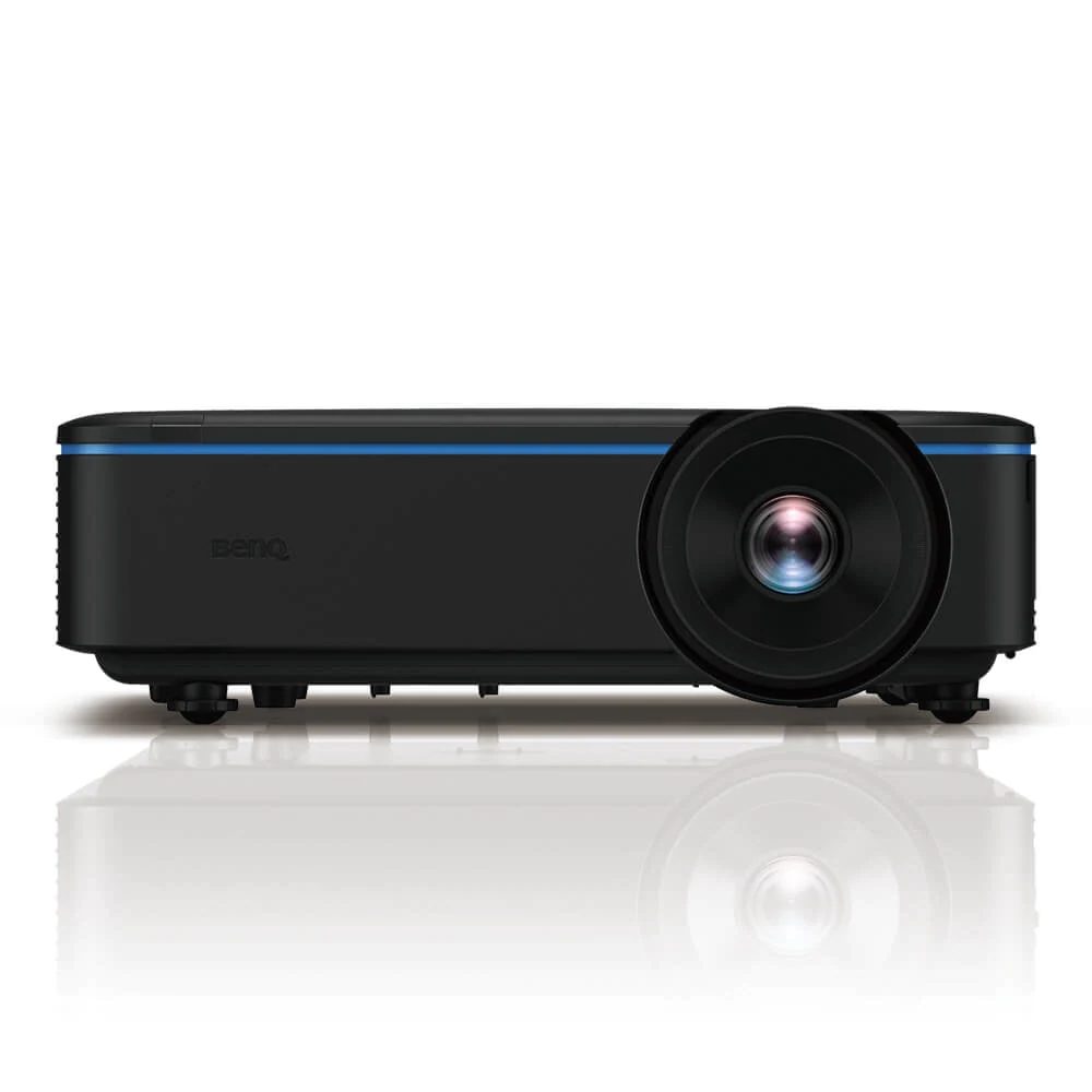 Мултимедиен проектор BenQ LK953ST, DLP, BlueCore Laser, Short-throw, 4K UHD 3840x2160, Яркост 5000AL, Контраст 3,000,000:1, Zoom 1.1X, живот 20,000 часа, H/V lens shift, HDMI x3, HDMI-out x1, HDbaseT, LAN control, DC 12V Trigger, IP5X Dust Guard Pro, DICOM X-ray Imaging