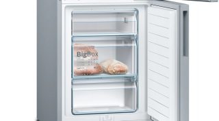 Bosch KGV39VLEAS SER4 FS Хладилник с фризер LowFrost