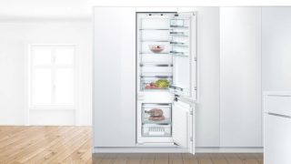 Bosch KIS87AFE0 SER6 BI хладилник с фризер LowFrost