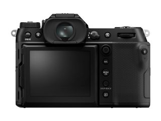 Средноформатен фотоапарат Fujifilm GFX 100S II с обектив GF 35-70mm f/4.5-5.6 WR