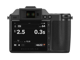 Средноформатен фотоапарат Hasselblad X2D 100C