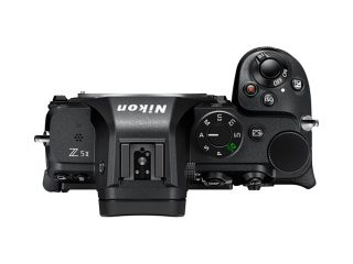Фотоапарат Nikon Z5 II с обектив Z 28-75mm f/2.8