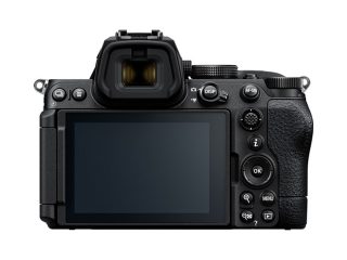 Фотоапарат Nikon Z5 II с обектив Z 24-200mm f/4-6.3 VR