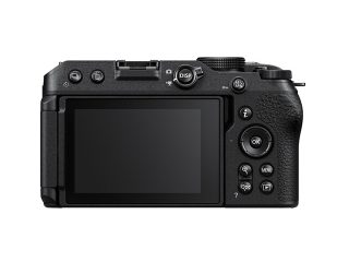 Nikon Z 30 с обектив Z DX 16-50mm f/3.5-6.3