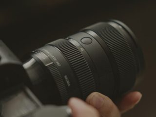 Обектив Sigma 17-40mm f/1.8 DC за Sony APS-C
