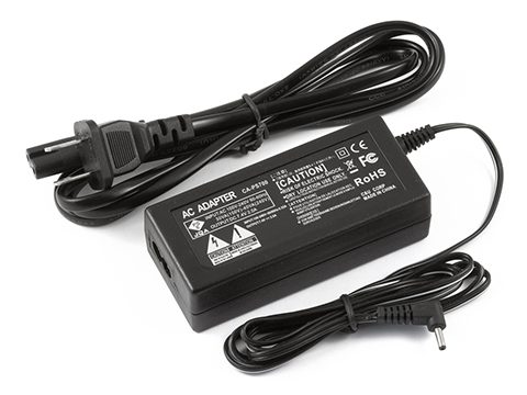 Компактен захранващ адаптер CA-PS 700